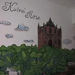 Ibex Hostel *